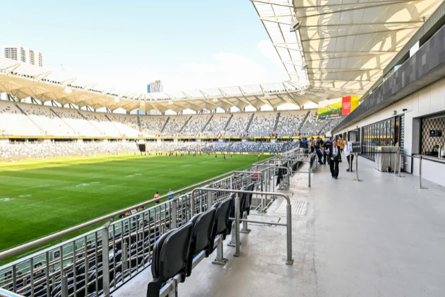Round 21 - Eels v Panthers - Outdoor Boxes - Image 5